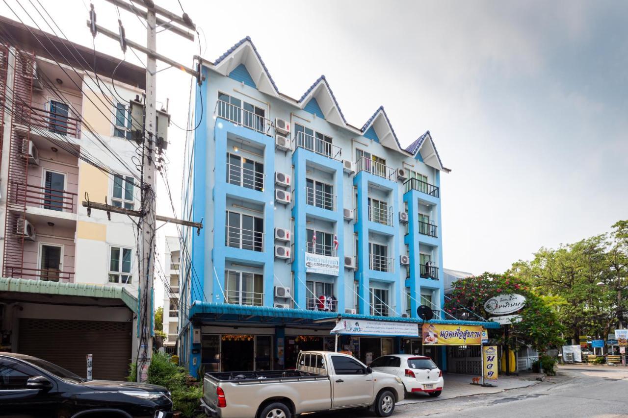 Si Fah At Bangsaen Hotel Ban Rong Khoei Екстериор снимка