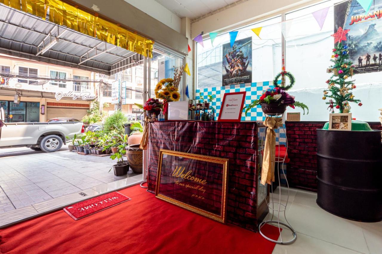 Si Fah At Bangsaen Hotel Ban Rong Khoei Екстериор снимка